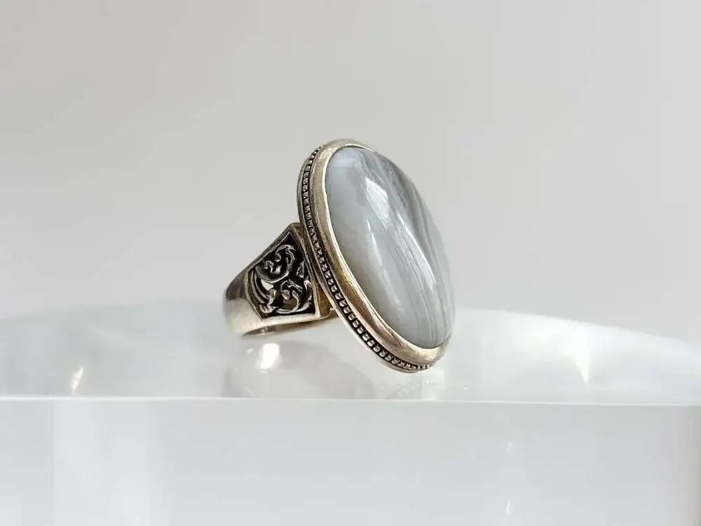 Grey Banded Agate Polished Cabochon Gemstone Sterling Silver 925 Vintage Ring -